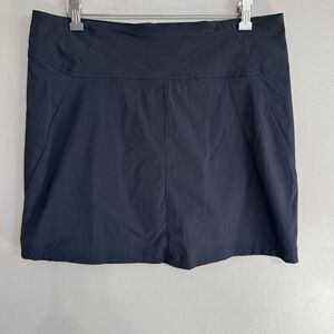 Royal Robbin’s women’s black skort size 12